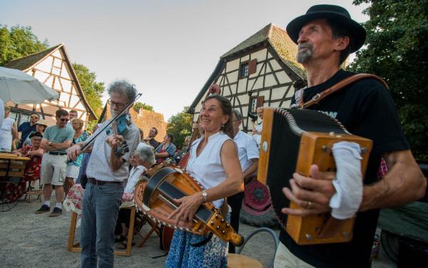 Sortir à UNGERSHEIM(Haut Rhin). UNGERSHEIM.