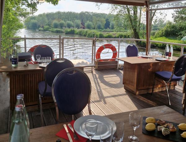 sortie à BOISDINGHEM, Pas de Calais. CROISIÈRE GOURMANDE - MARAIS AUDOMAROIS Sortir à BOISDINGHEM(Pas de Calais). BOISDINGHEM.
