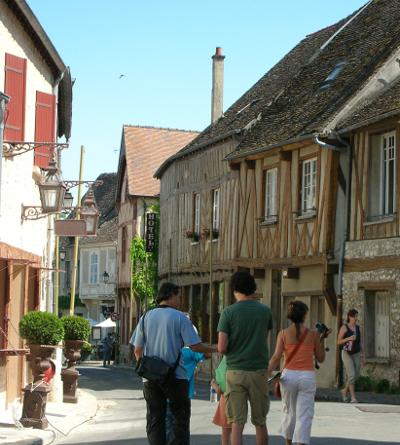 sortie à PROVINS, Seine et Marne. VISITES DE L’ÉTÉ À PROVINS Sortir à PROVINS(Seine et Marne). PROVINS.