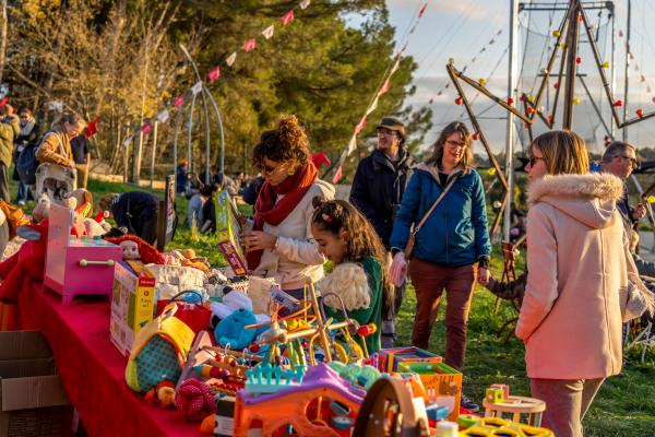 sortie à AIX EN PROVENCE, Bouches du Rhône. GRATIFÉRIA - NOËL... IN THE AIR Sortir à AIX EN PROVENCE(Bouches du Rhône). AIX EN PROVENCE.