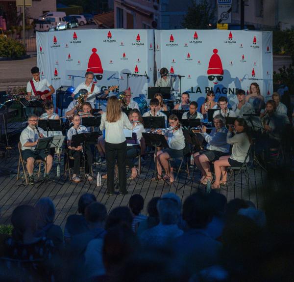 sortie à AIME LA PLAGNE, Savoie. CONCERT DE L'HARMONIE D'AIME Sortir à AIME LA PLAGNE(Savoie). AIME LA PLAGNE.
