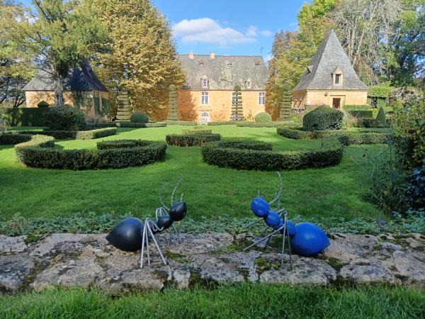 Sortir &agrave; SALIGNAC EYVIGUES(Dordogne). SALIGNAC EYVIGUES.