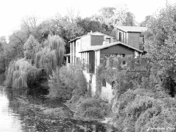sortie à CLISSON, Loire Atlantique. BALADE PHOTOGRAPHIQUE "SPÉCIAL NOIR ET BLANC" Sortir à CLISSON(Loire Atlantique). CLISSON.