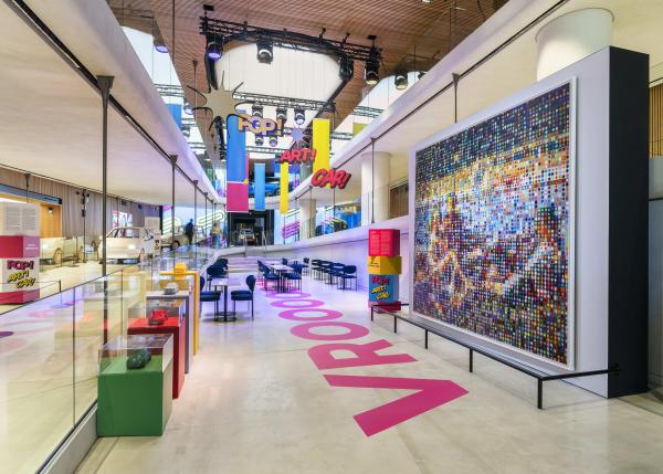 Sortir &agrave; PARIS(Paris). PARIS.