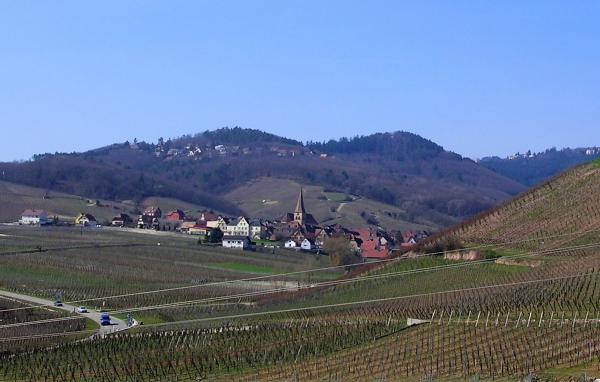 sortie à SENTHEIM, Haut Rhin. A L'ORIGINE DE LA PLAINE DU RHIN Sortir à SENTHEIM(Haut Rhin). SENTHEIM.